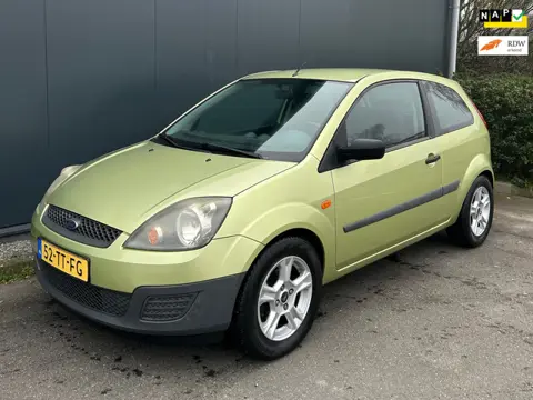 Ford Fiesta 1.3-8V Champion