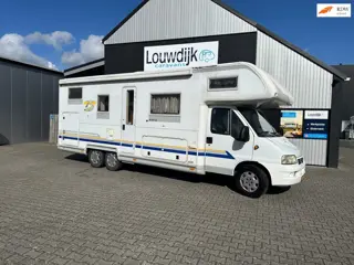 Fiat A 747 – 2 Active (6 pers., Airco)