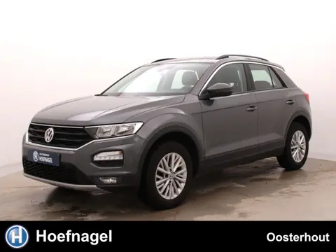Volkswagen T-Roc 1.5 TSI Style Business | Automaat | Adaptive cruise | Stoelverwarming | CarPlay | C