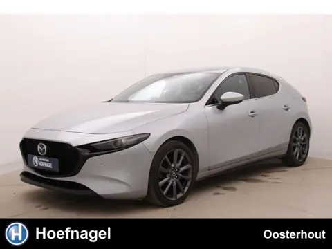 Mazda 3 2.0 e-SkyActiv-G M Hybrid Luxury | Adaptive cruise | Stoelverwarming | Leder | CarPlay | Cam