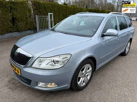 Skoda Octavia Combi 1.2 TSI Ambition Business Line ECC CRUISE LMV PDC TREKHAAK NAP