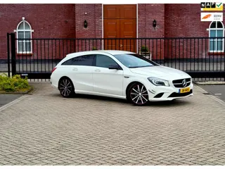 Mercedes-Benz CLA-klasse Shooting Brake 180 AMG Line / Leer / Navi / Stoelverwarming / Nap / Pdc / L