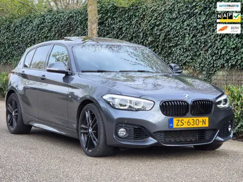 BMW 1-serie M Sport Edition Schuifdak Keyless Apple CarPlay BlackPanel M Remmerij 118i Edition M Spo