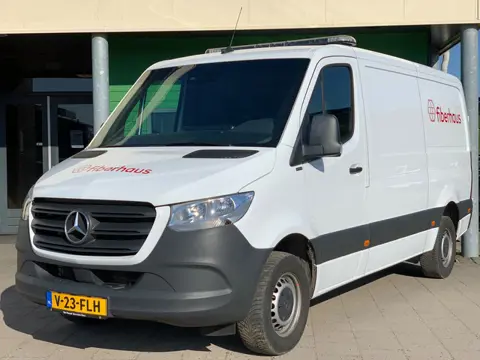 Mercedes-Benz Sprinter 311 1.9 CDI L2H2|Camera|Navi|Trekhaak|Cruise Control|