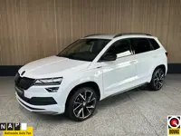 Skoda Karoq 1.5 TSI Sportline Business NL auto | Trekhaak | Camera | Carplay