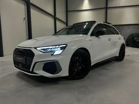 Audi A3 Sportback 35 TFSI edition one S-line|Pano|Keyless|Sfeer|Cruise