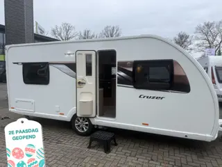 Sprite Cruzer 480 SR FRANSBED MOVER VOORTENT