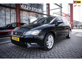 Seat Leon ST 1.2 TSI Style | Carplay | Parkeerhulp | Cruise control | Stuurwielbediening |
