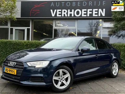 Audi A3 Limousine 1.4 TFSI CoD - ORG NL - CLIMATE CONTR - PARK SENSOREN - BOEKEN 2 SLEUTELS !