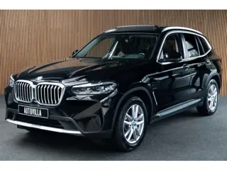 BMW X3 xDrive30e High Executive Panoramadak - Head-up - Leder - Sportonderstel