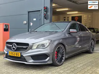 Mercedes-Benz CLA-klasse AMG 45 4MATIC Edition 1 / PANO / CARPLAY / CAMERA / ALCANTARA-LEDER / HARMA