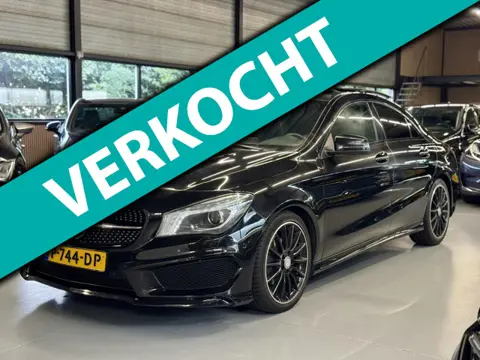 Mercedes-Benz CLA-klasse 180 Edition 1 Pano/Leder/AMG LINE