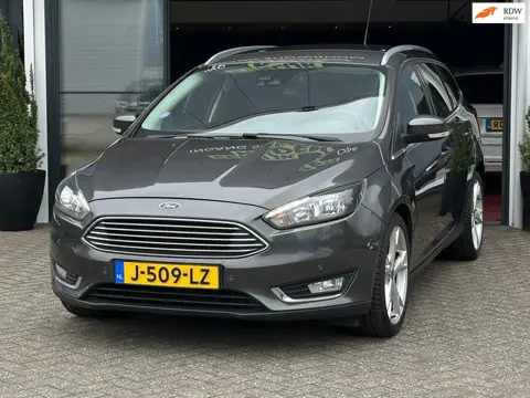 Ford Focus Wagon 1.0 Titanium - Uitstekend onderhouden