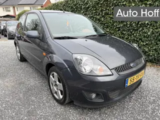 Ford Fiesta 1.3-8V Futura | Airco | Elekt. Ramen | LMV | Stuurbekrachtiging | APK tot 06-08-2026!