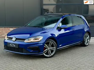 Volkswagen Golf 1.5 TSI Highline R-Line 150pk Pano/Virtual/Keyless/Navi