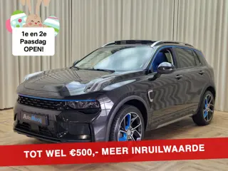 Lynk & Co 01 1.5 Hybride / Zwart / MY 23 FACELIFT / Zwarte Hemel / Slechts 30.572 km / Infinity Soun