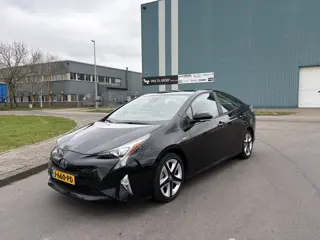 Toyota Prius 1.8i Executive Automaat Prachtige en gewoon nieuwe auto !!!
