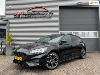 Ford FOCUS 1.0 EcoBoost Titanium ST-Line Led | PDC | Navi!!