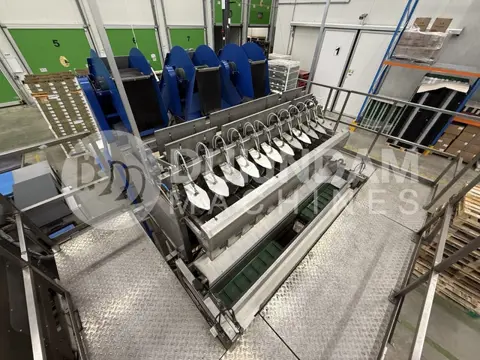 S&B afweegmachine met opvoerbanden en 2 C-pack net clippers