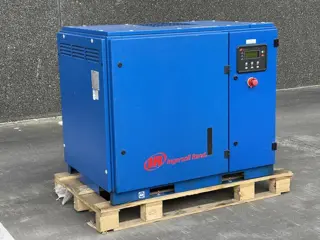 Ingersoll Rand UP5 - 22 - 10 (bj 2021)