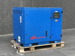 Ingersoll Rand UP5 - 22 - 10 (bj 2021)