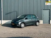Toyota Aygo 1.0 VVT-i x-now*Bluetooth*5-Deurs*