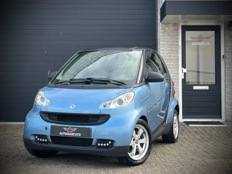 Smart Fortwo coupé 1.0 mhd Pure Aut. | 34.840 km ! | 1e Eig. | Airco | Led | 15 Inch Sportwielen | O