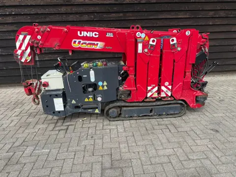 UNIC urw 295c1e (bj 2012)