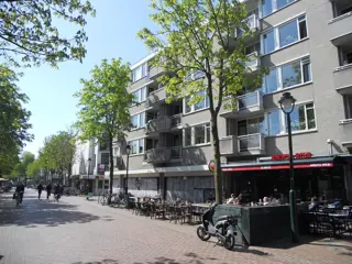 Woning aan de Nieuwe Doelenstraat te Hilversum