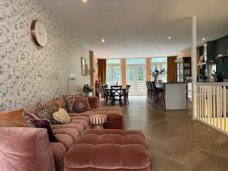 Woning aan de Eerste Helmersstraat te Amsterdam