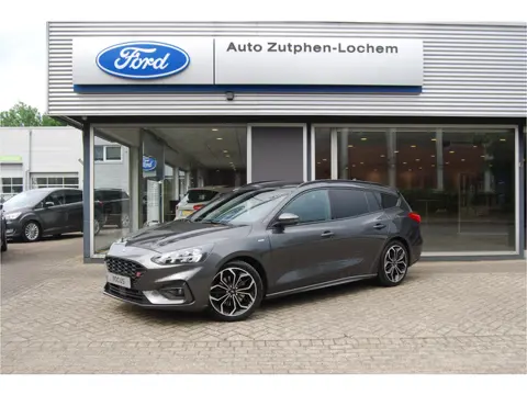 Ford FOCUS Wagon 1.5 EcoBoost ST Line X 150pk Automaat | WINTERPACK | CLIMATE | CAMERA | 18 INCH |  