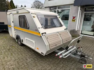 Kip KK 37 2 tafel model met mover