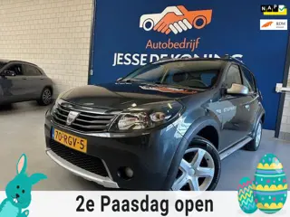 Dacia Sandero 1.6 Stepway / bj.2011 / kleur: grijs / airco / trekhaak / 5 deurs / Hoge Instap / APK 