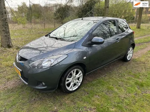 Mazda 2 1.3hp S-VT Touring APK 29-04-2027