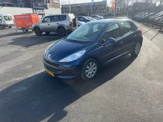 Peugeot 207 1.4 VTi X-line