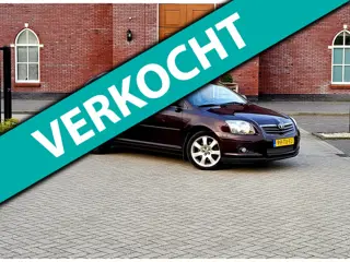 Toyota Avensis Wagon 2.4 VVTi Executive / Automaat / 1e Eiegenaar / Leer / Pdc / Xenon / Trekhaak