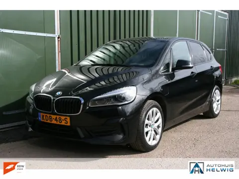 BMW 2-serie Active Tourer 225xe iPerformance Business Editon Plus, SPORT, NAVIGATIE, PANORAMADAK, CA