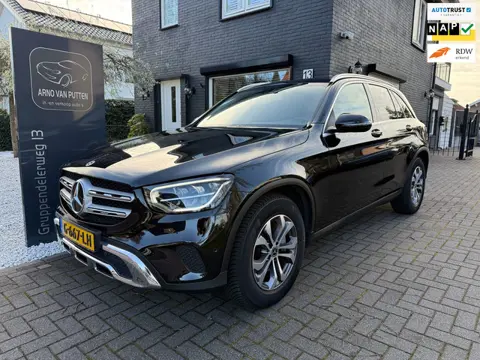 Mercedes-Benz GLC-klasse 200 / Panodak / Leer / Camera / Facelift