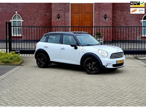 Mini Mini Countryman 1.6 Cooper Chili / 1e Eigenaar / Nap / Navi / Pdc / Dealer onderhouden