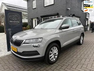 Skoda Karoq 1.0 TSI Business Edition /Apple CarPlay /Cruise /Navigatie