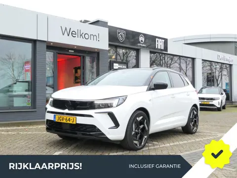 Opel Grandland 1.6 Turbo Plug-In Hybrid 4x4 GSe Automaat | KONI onderstel | 19" LMV