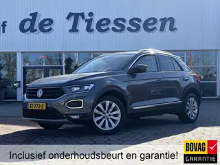 Volkswagen T-Roc 1.5 TSI Sport Camera, Navi, Carplay, Rijklaar met beurt & garantie!