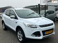 Ford Kuga 1.5 Titanium 1e eigenaar navigatie stoelverwarming cruis control