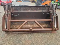 Doppstadt met Volvo aansluiting