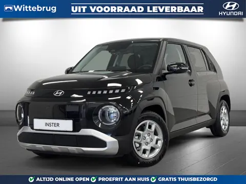Hyundai Inster Pulse 49 kWh WINTER PACK + NAVIGATIE | LICHTMETALEN VELGEN | GETINT GLAS | VOORRAADVO