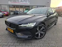 Volvo V60 2.0 B3 Momentum Business AUTOMAAT/LEDER/NAVI/CAMERA!