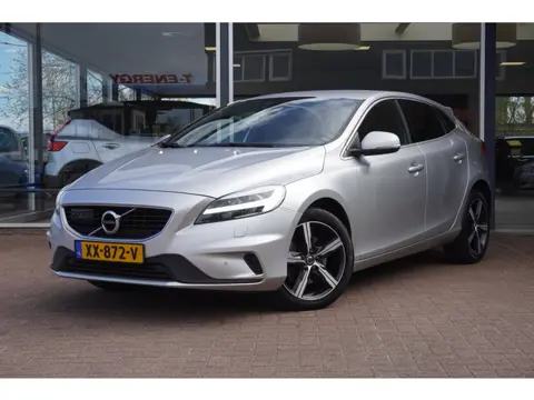 Volvo V40 2.0 T3 Inscription 5deurs | Airco | Navigatie | Vol opties | Lm velgen | Inruil mogelijk