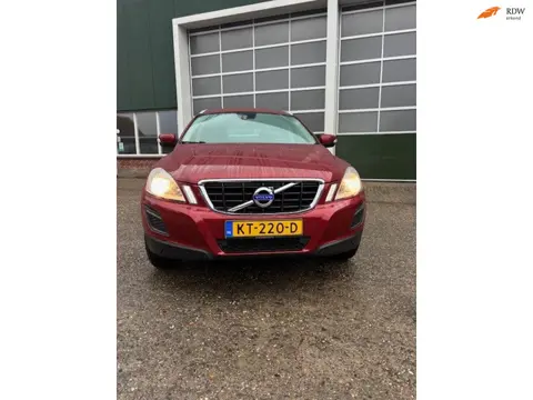 Volvo XC60 2.0 T5 245 PK Momentum Aut / Leer/PDC/STOELVERWARMING/BLUE TOOTH/ELEC STOEL LINKS