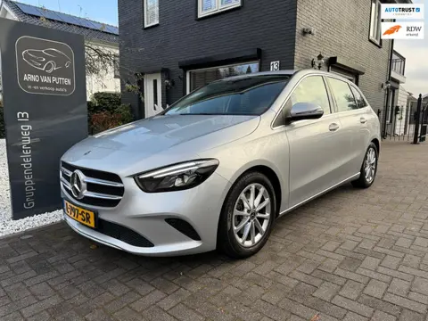 Mercedes-Benz B-klasse 200 Business Solution / Widescreen / Camera