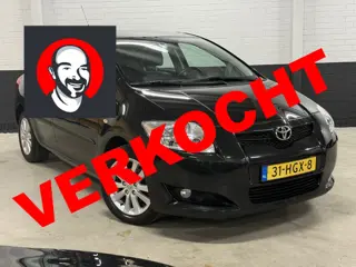 Toyota Auris 1.6-16V Exec. Bns Leer, Clima, Keyless, PDC, Trekhaak